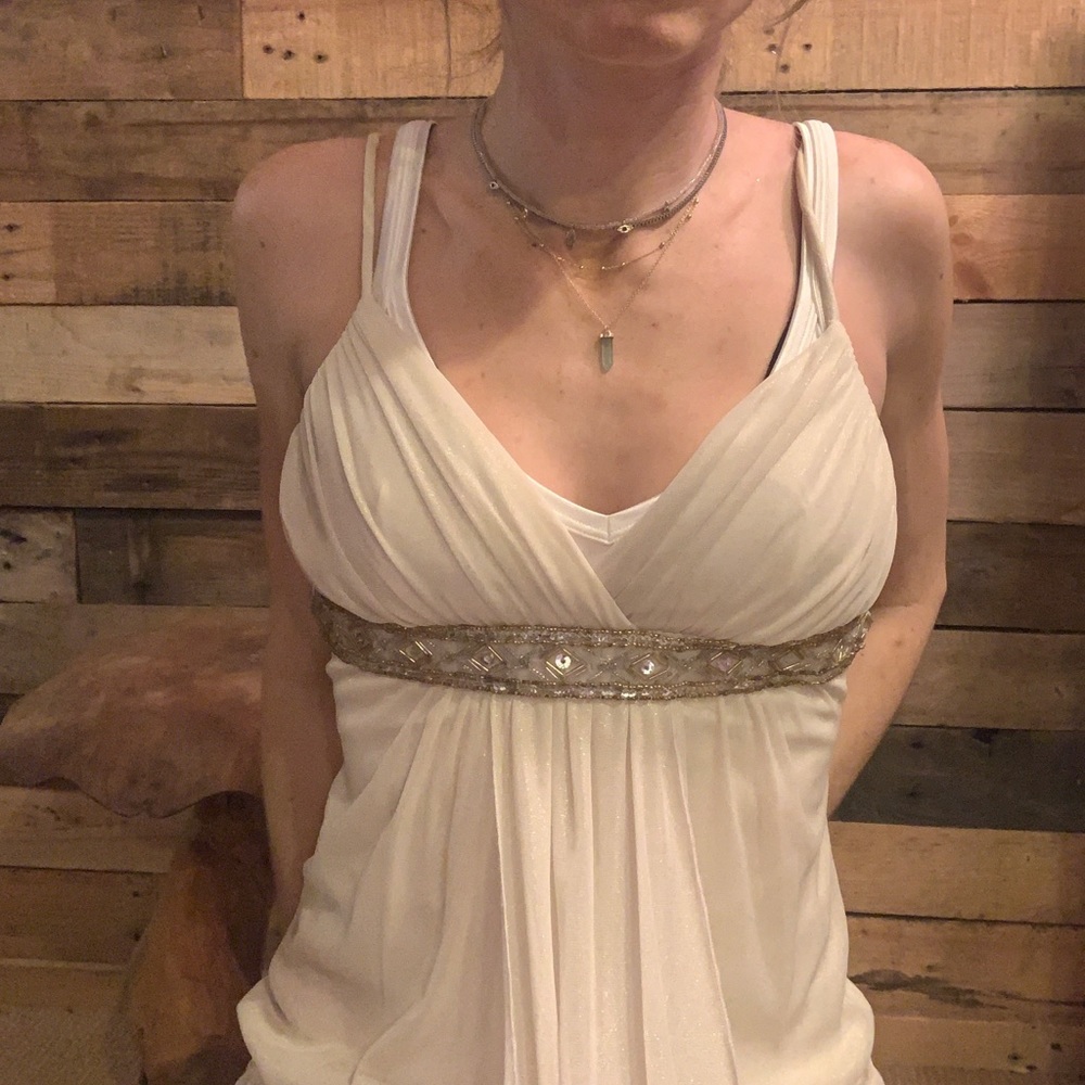 City Triangles Cream Gold Prom Dress - Picture 13 of 14